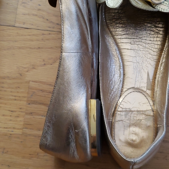 Coach Chrisann Metallic Floral Flats - Picture 6 of 8